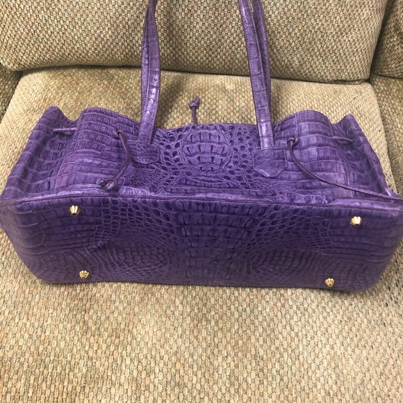 Purse - Picture 2 of 3